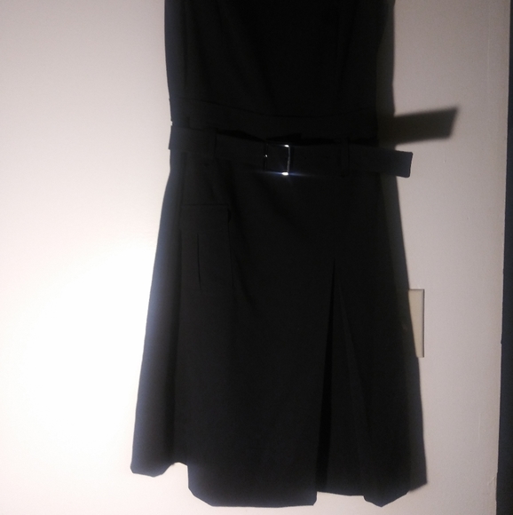 Dress - Picture 4 of 5